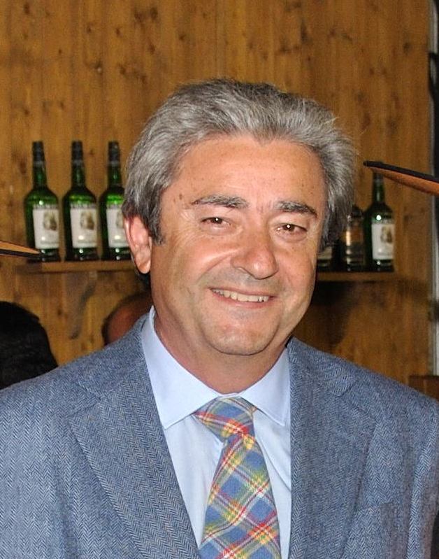 carlos_vet_lg.jpg